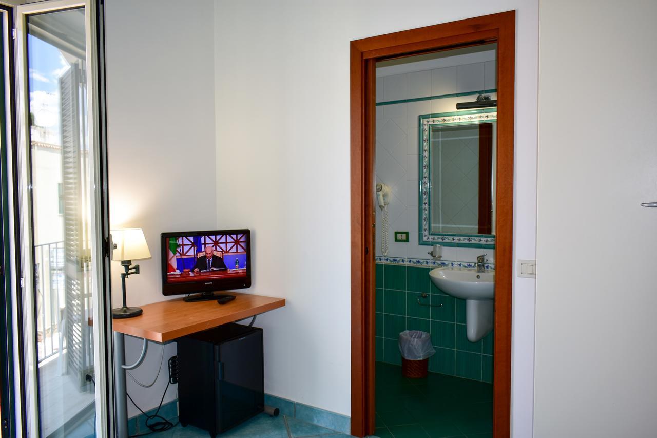 Hotel Amyclae สแปร์ลองกา ภายนอก รูปภาพ